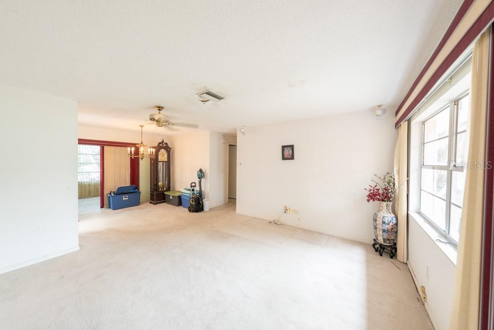 1808 ELMWOOD DRIVE
