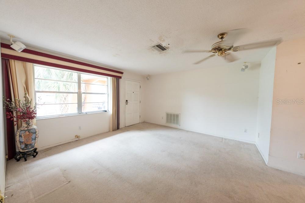 1808 ELMWOOD DRIVE