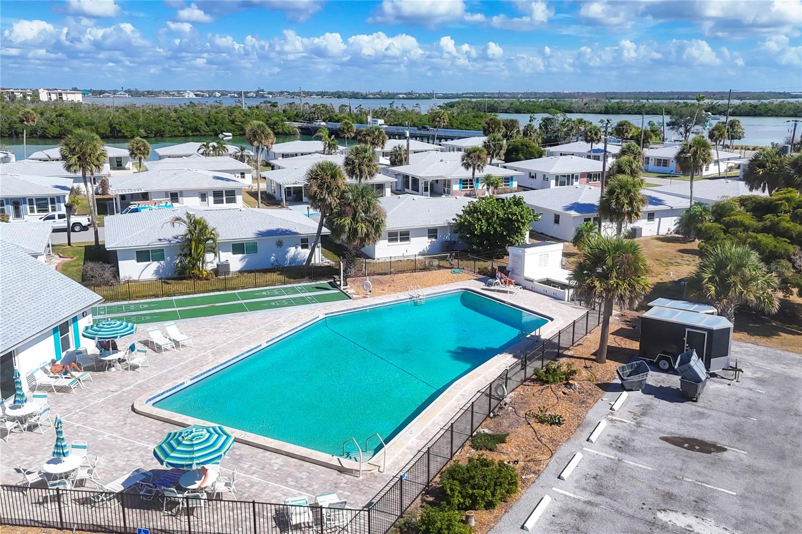 ENGLEWOOD BEACH CONDOMINUM - Residential