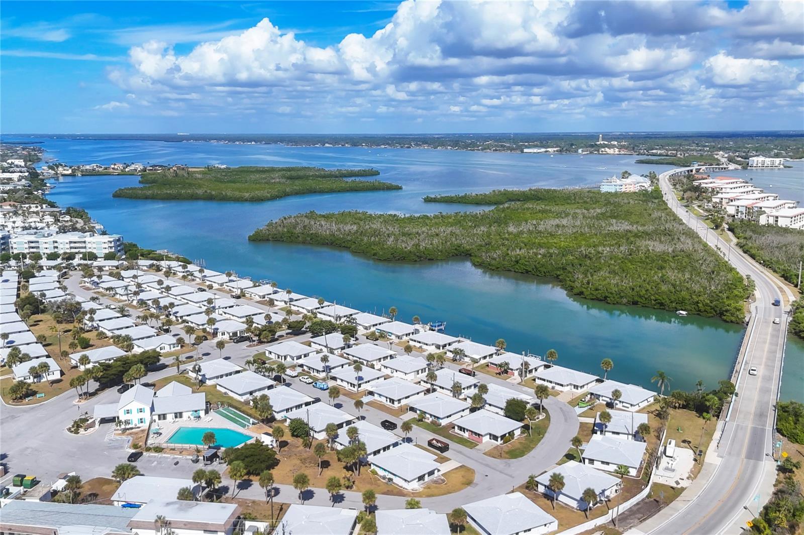 ENGLEWOOD BEACH CONDOMINUM - Residential