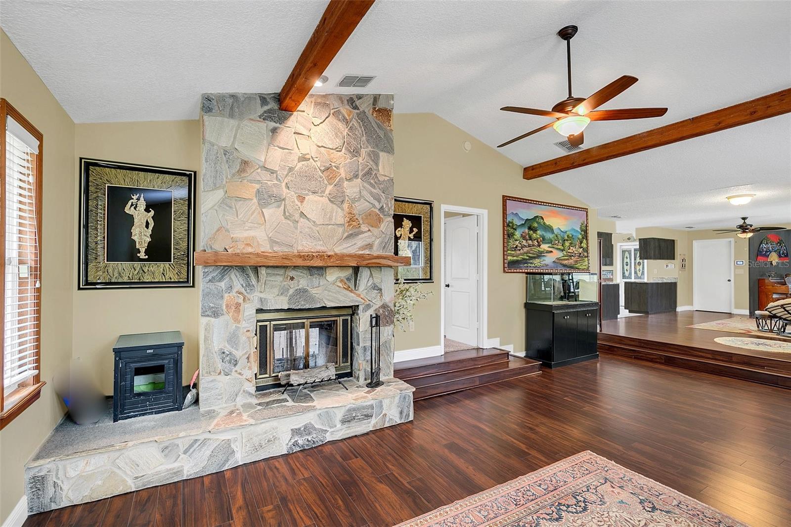 JOHN J JOHNSTONS - Residential