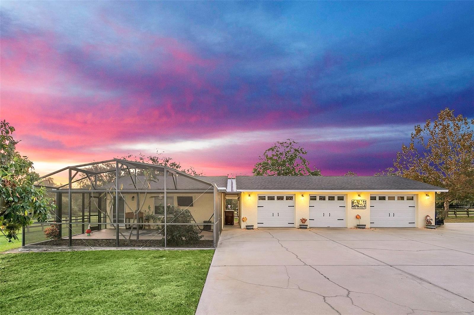 JOHN J JOHNSTONS - Residential