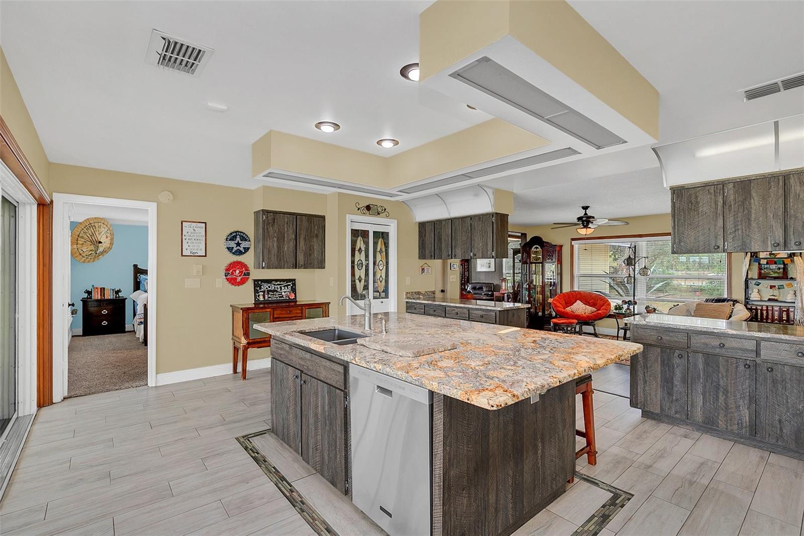 JOHN J JOHNSTONS - Residential