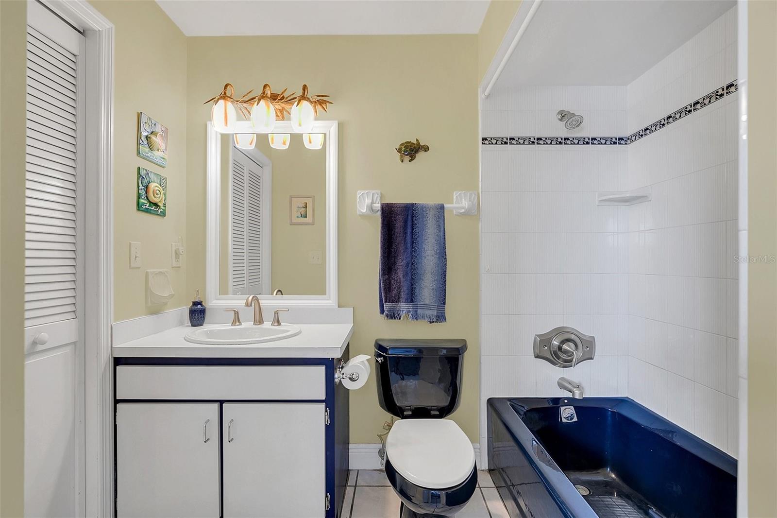 JOHN J JOHNSTONS - Residential