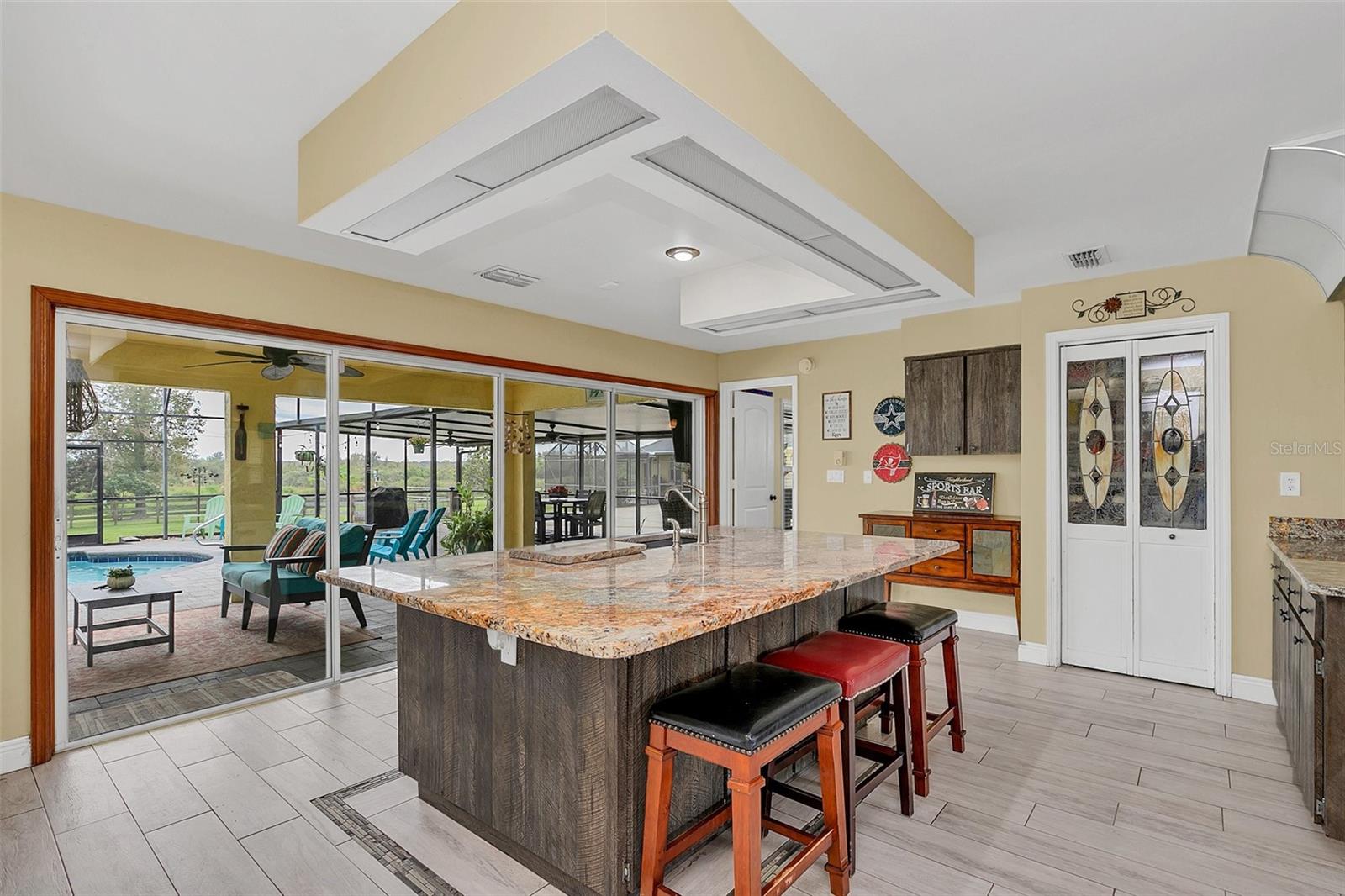 JOHN J JOHNSTONS - Residential