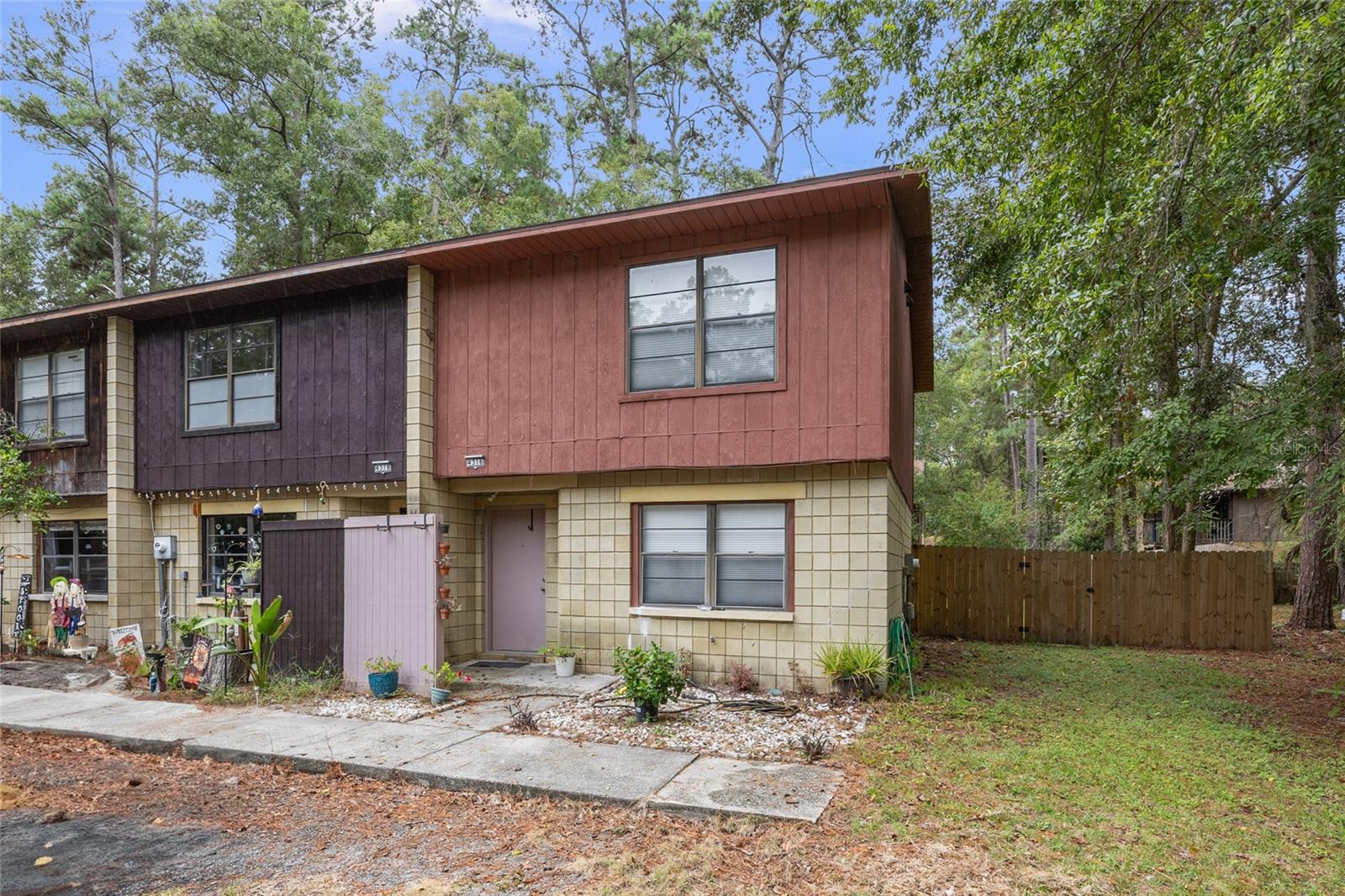 GREEN LEAF - Residential