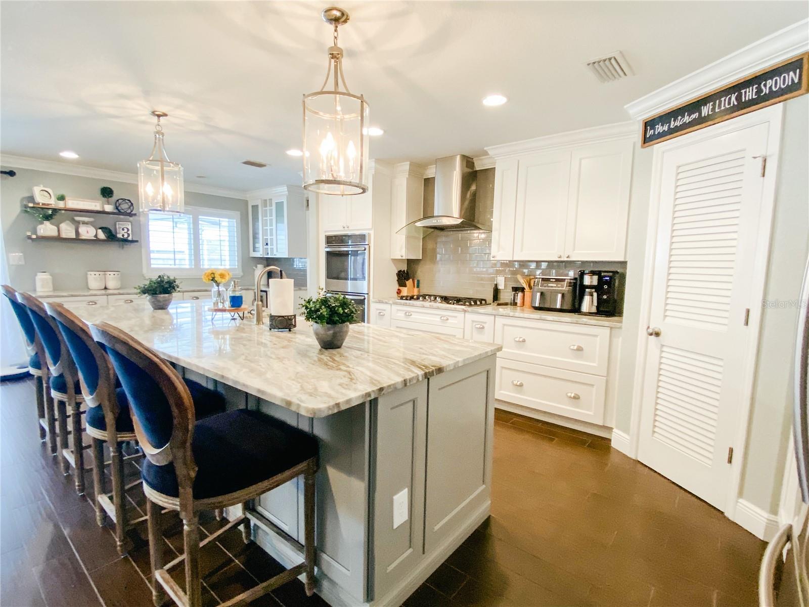 5871 OAKHURST DRIVE