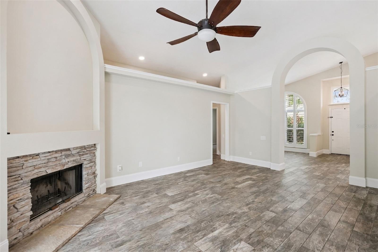 RIVERSIDE AT TWIN RIVERS - Residential