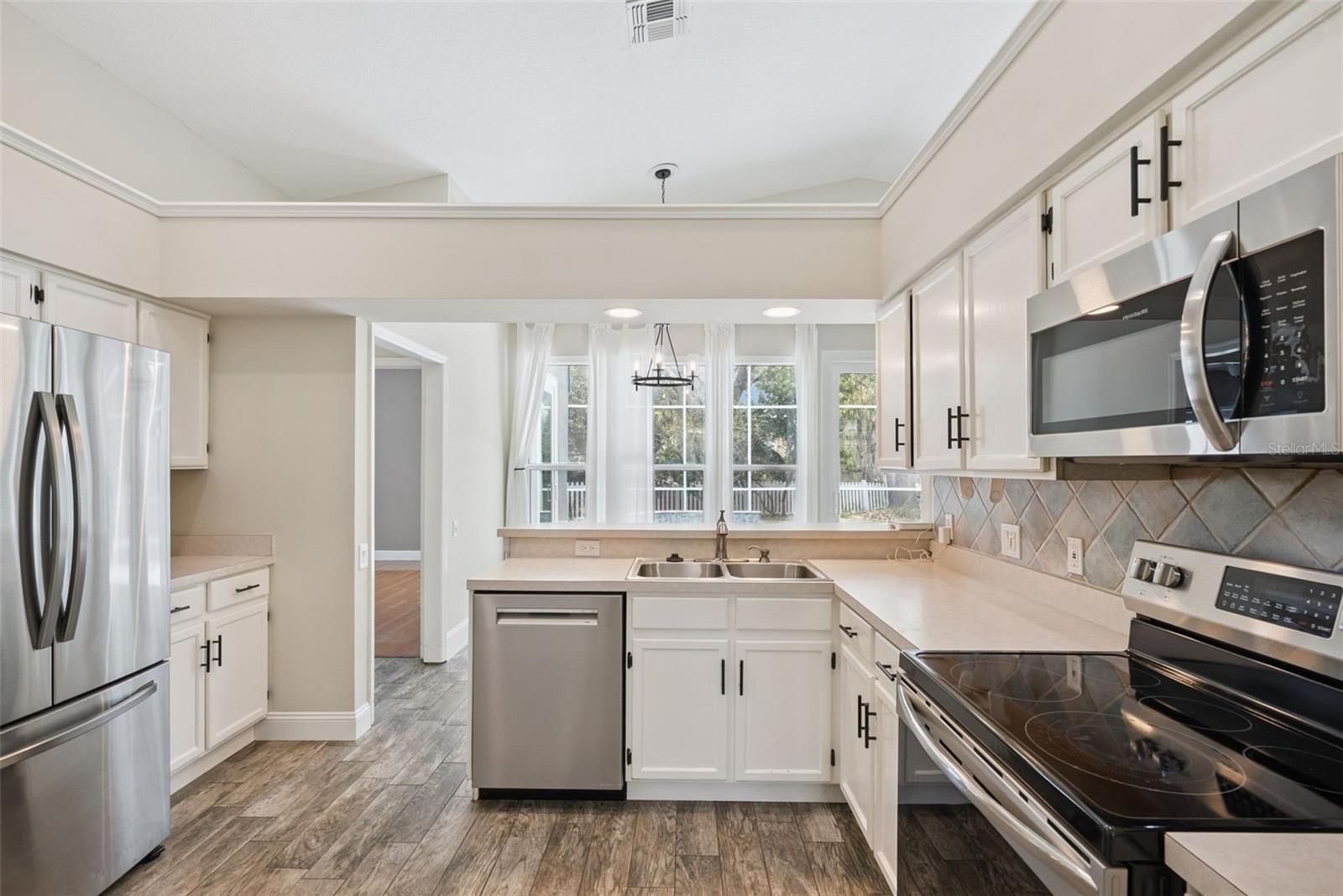 RIVERSIDE AT TWIN RIVERS - Residential