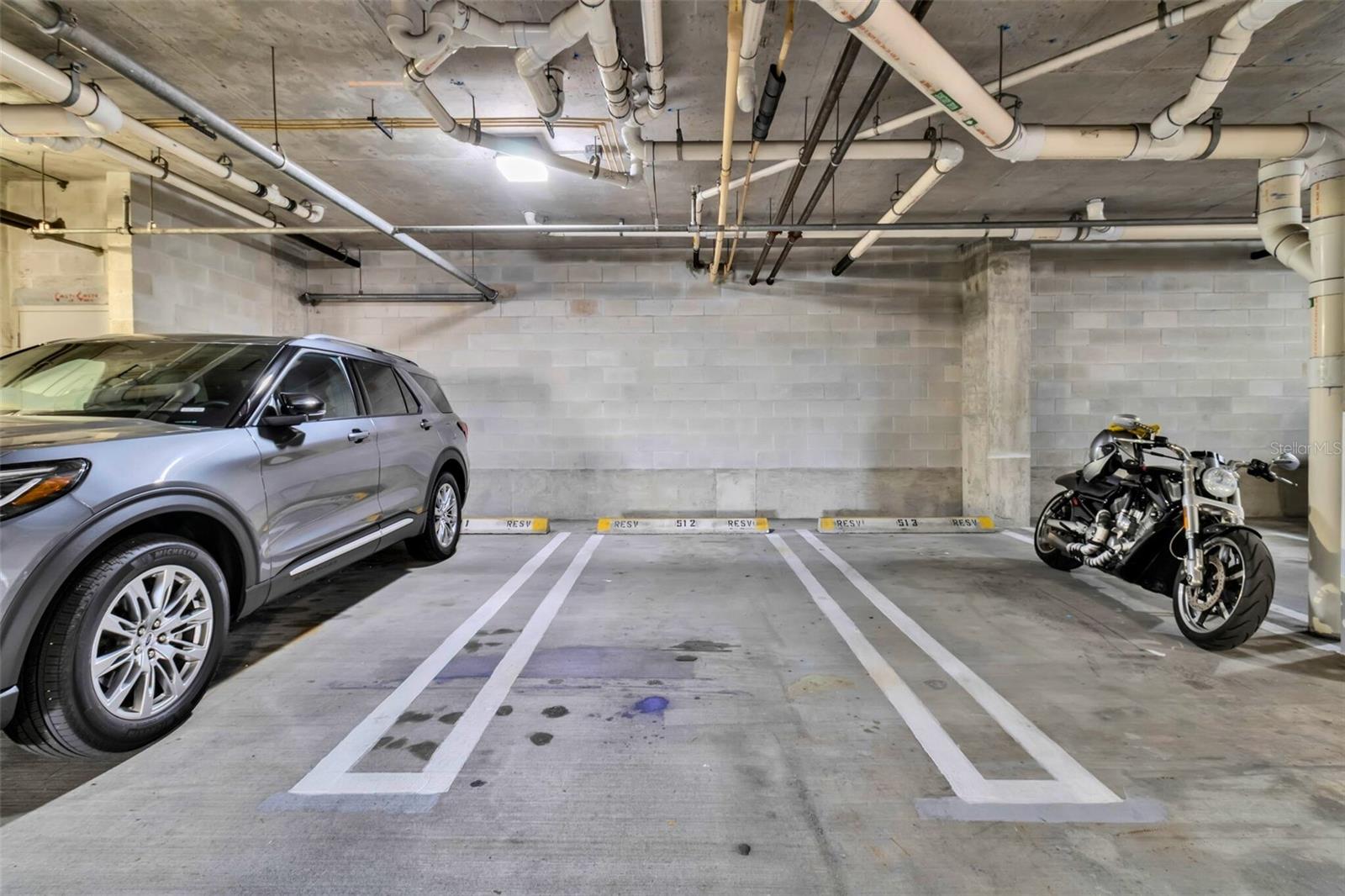 1350 MAIN RESIDENTIAL - Residential