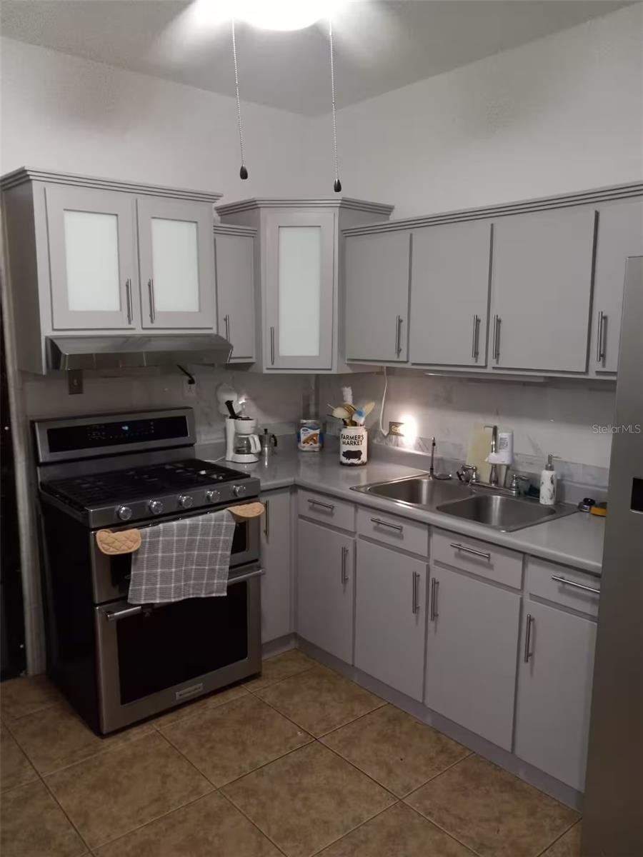 Carr 411 km 0.20 BO. CALVACHE