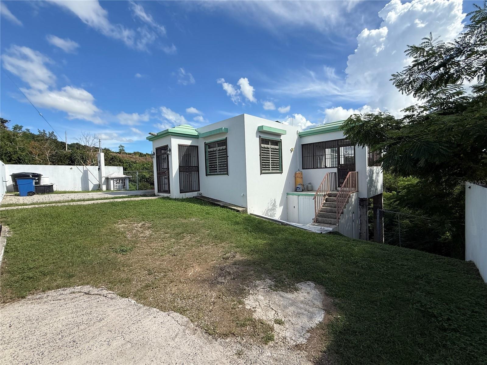 CARR 411 KM 0.20 BO. CALVACHE, RINCON PR 00677 - Residential