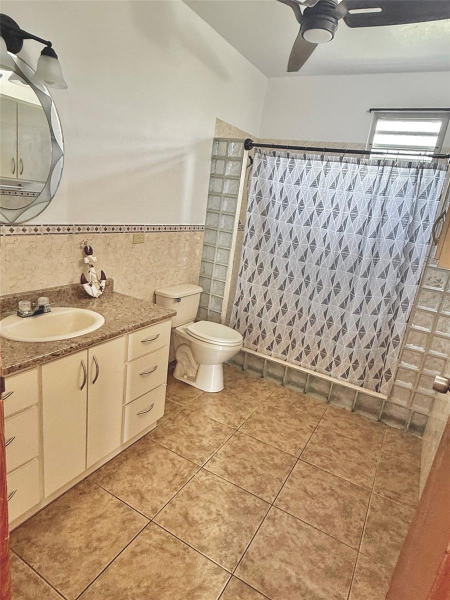 CARR 411 KM 0.20 BO. CALVACHE, RINCON PR 00677 - Residential