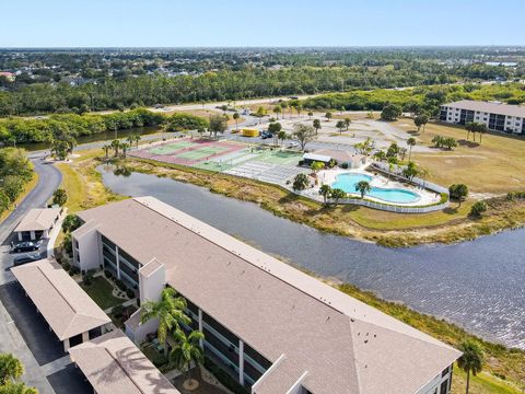 Photo of 175 Kings Highway #A3, Punta Gorda, FL 33983 (MLS # C7520760)