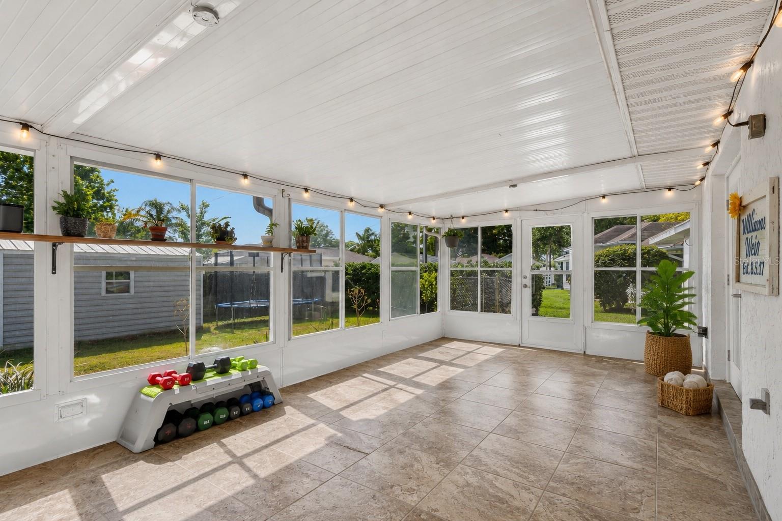 FLORIDA SHORES 01 - Residential