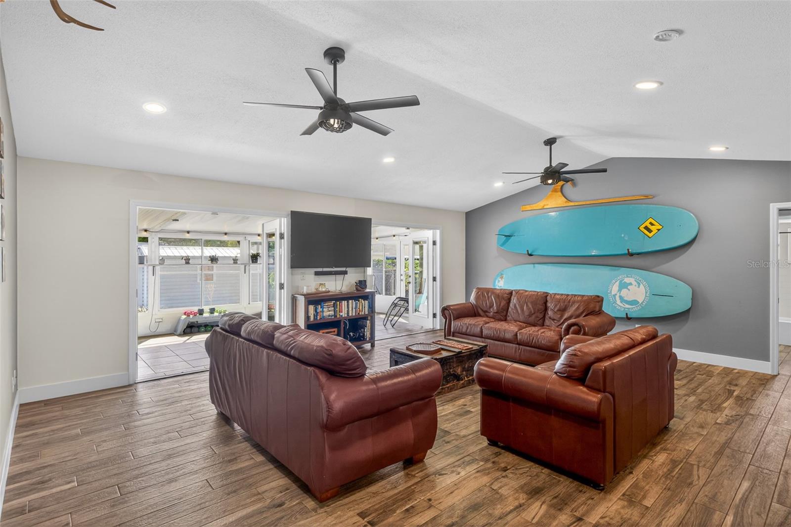 FLORIDA SHORES 01 - Residential