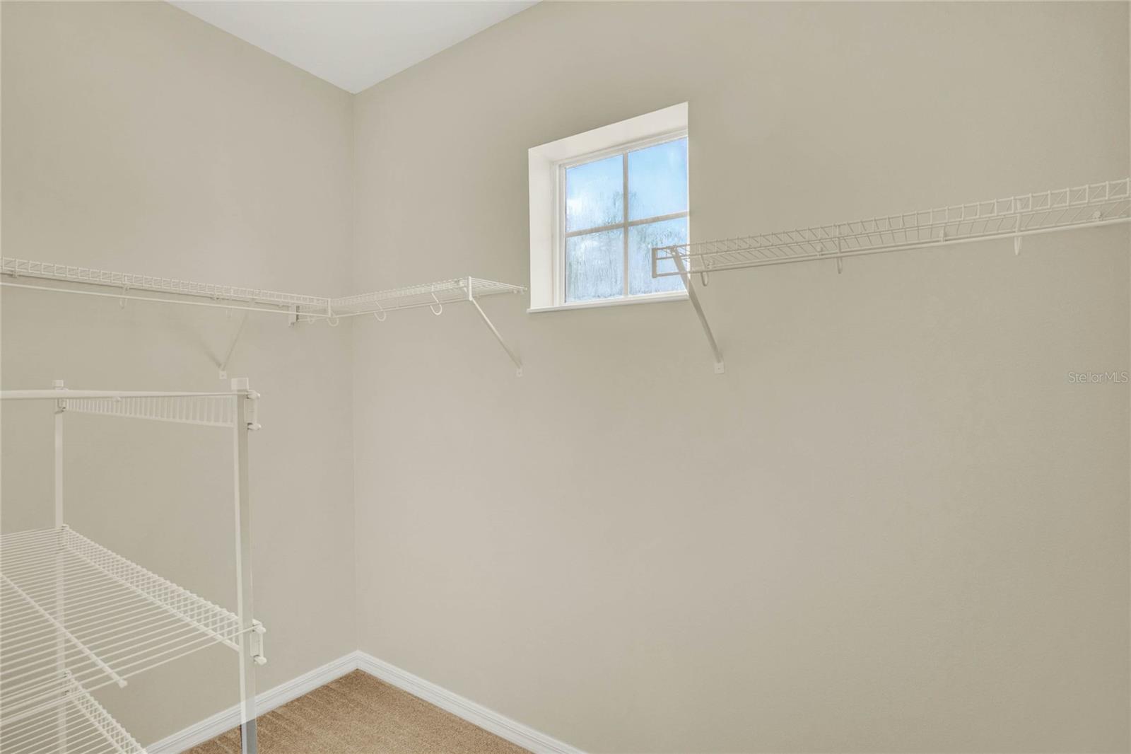 ISLES OF OVIEDO - Residential Lease