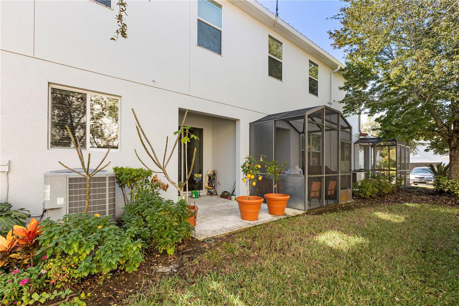 ISLES OF OVIEDO - Residential Lease