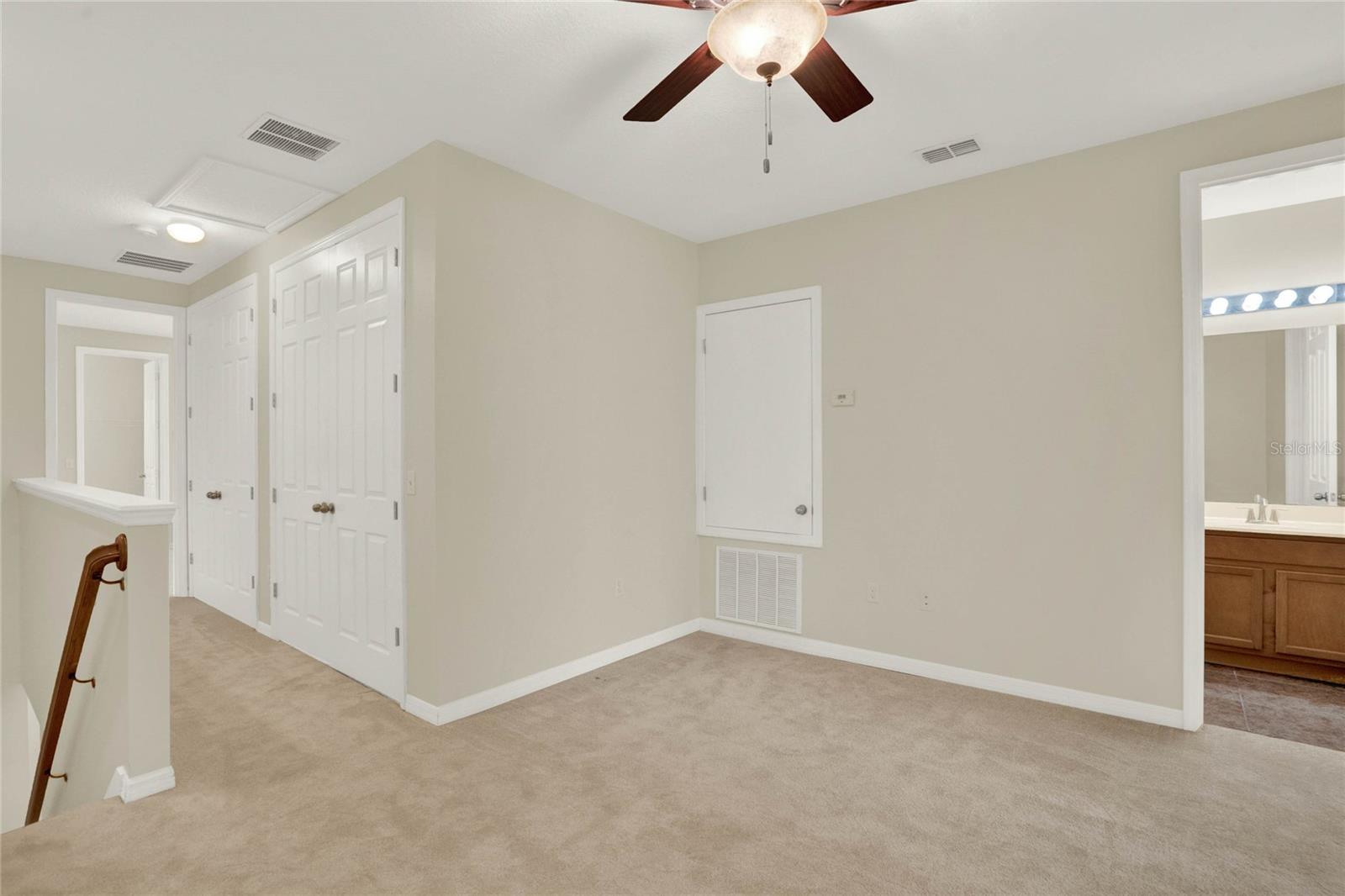 ISLES OF OVIEDO - Residential Lease