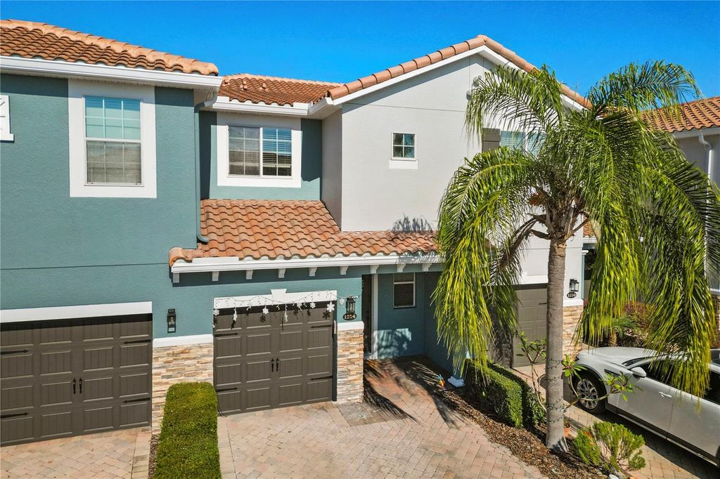 Photo of 1994 Silverweed Way, Oviedo, FL 32765 (MLS # O6370244)