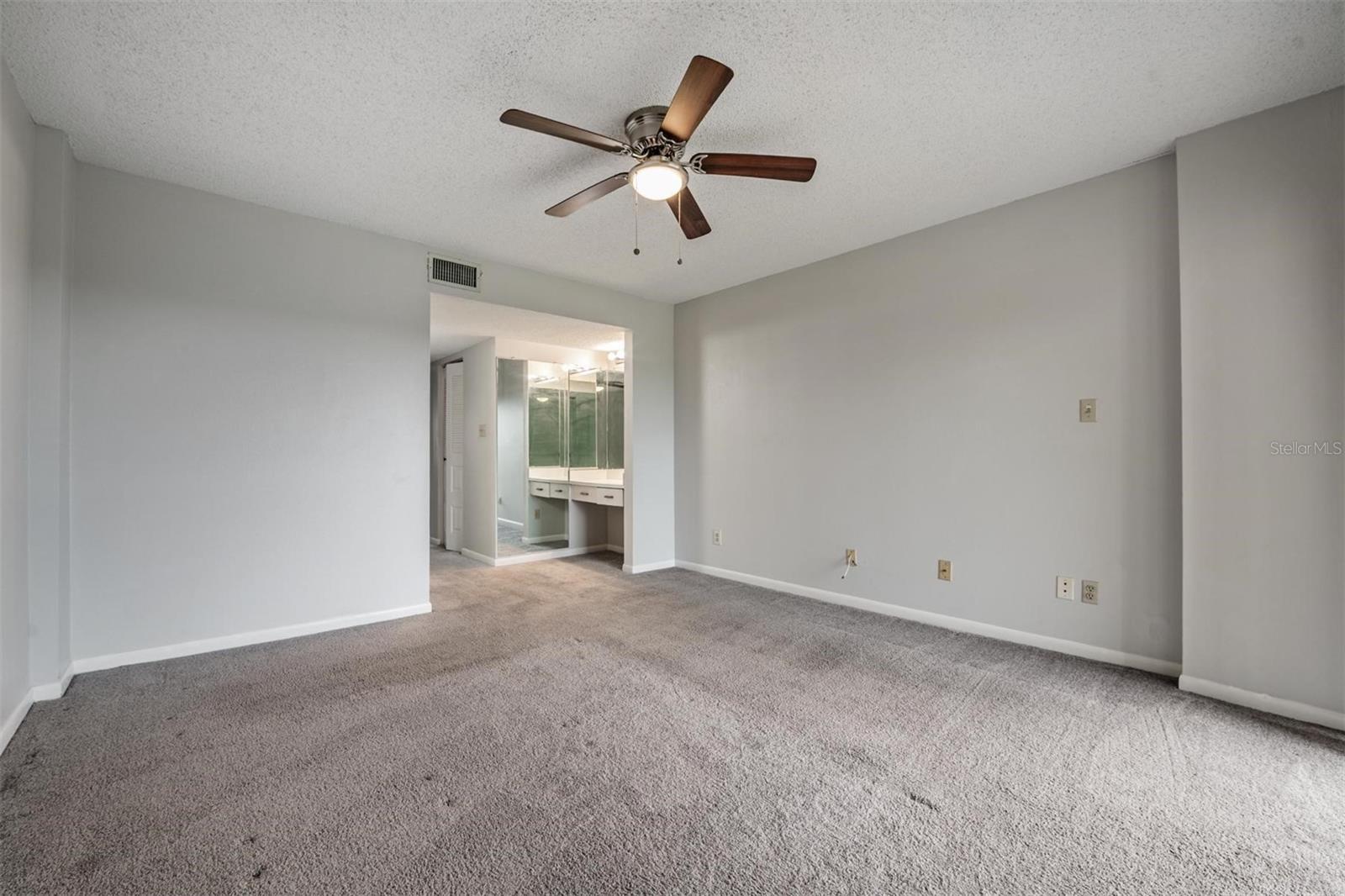 COVE CAY VILLAGE IV - Residential