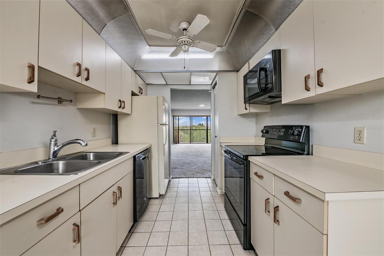 3400 COVE CAY DRIVE 4B