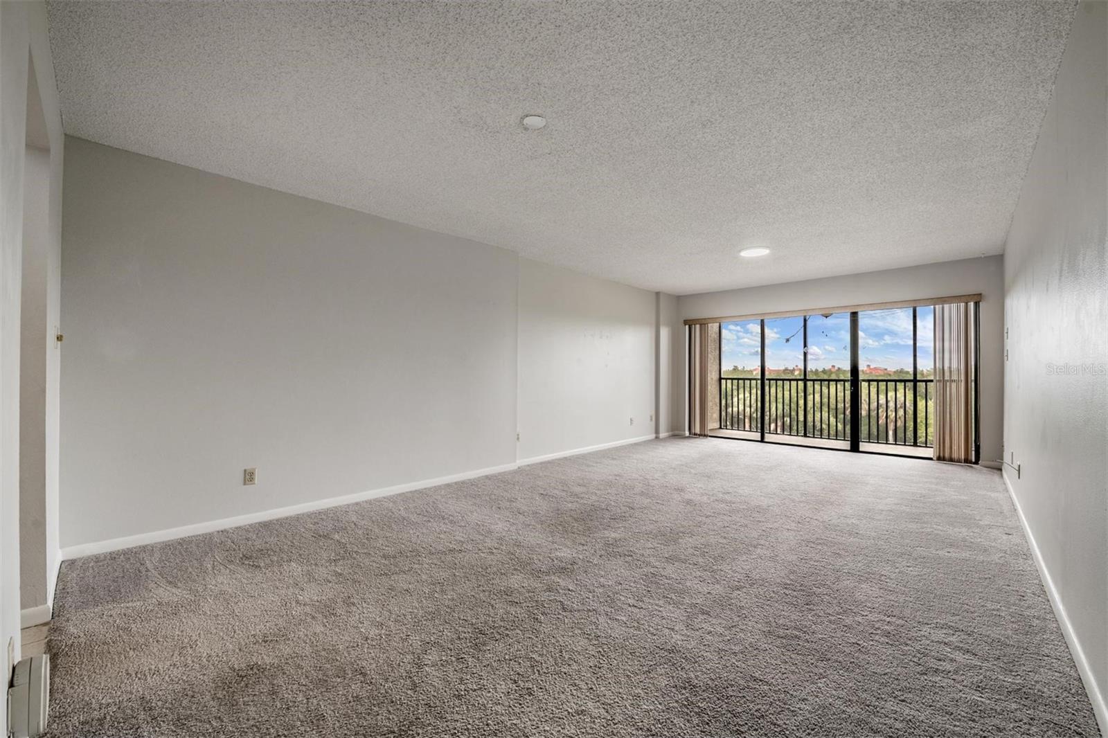 COVE CAY VILLAGE IV - Residential