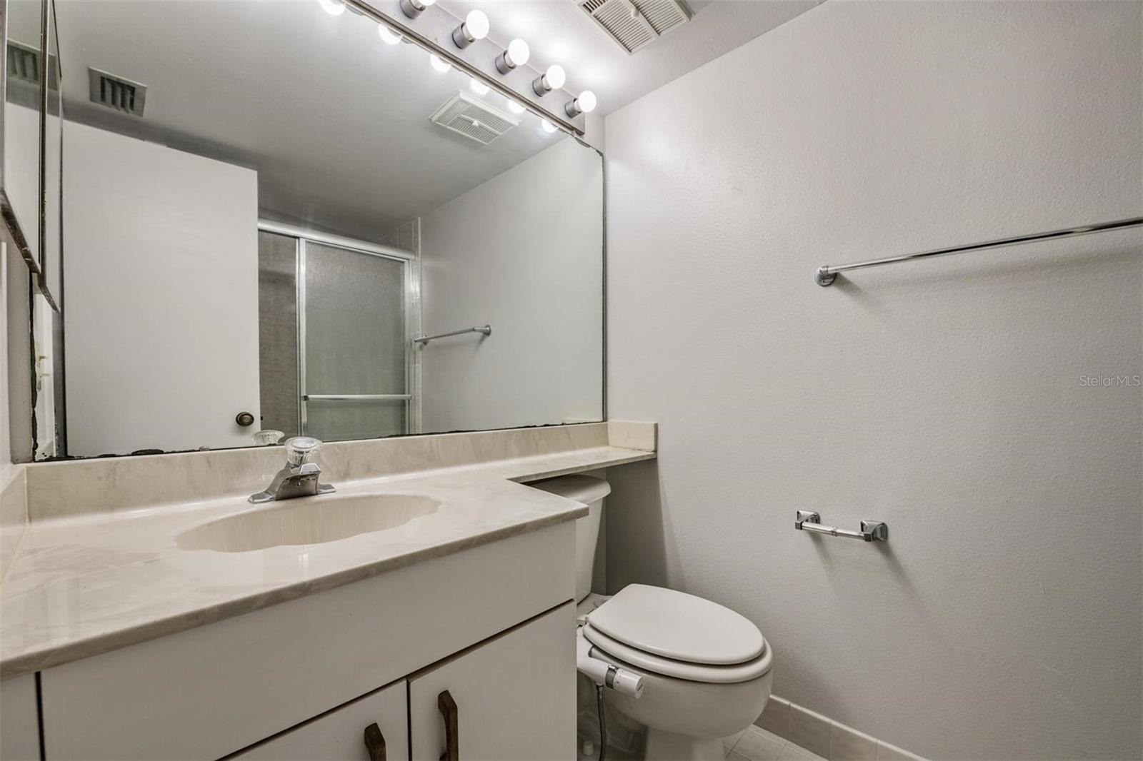 COVE CAY VILLAGE IV - Residential