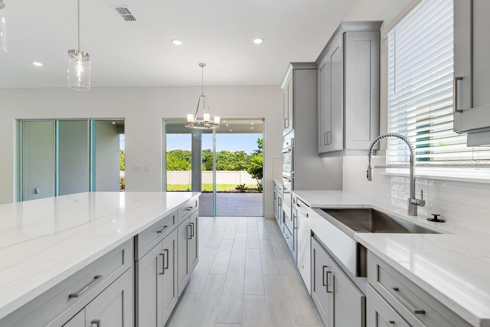 863 ARBOR GREEN TRAIL