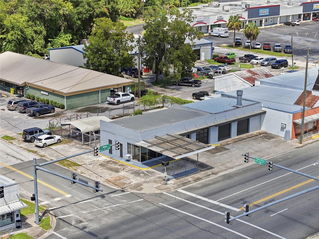 Photo of 10 N Main Street, Chiefland, FL 32626 (MLS # GC543237)