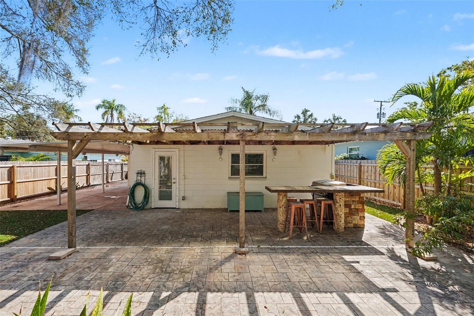 BEEKMANS J C SUB - Residential Lease