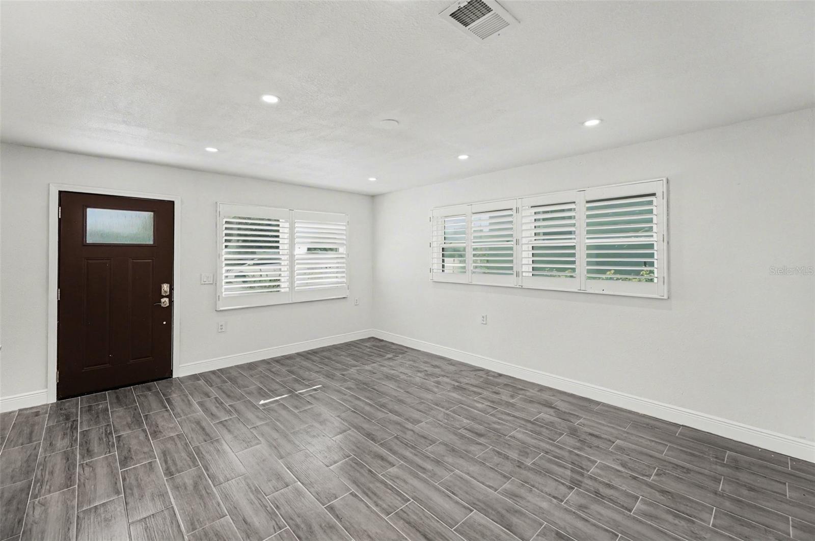 BEEKMANS J C SUB - Residential Lease