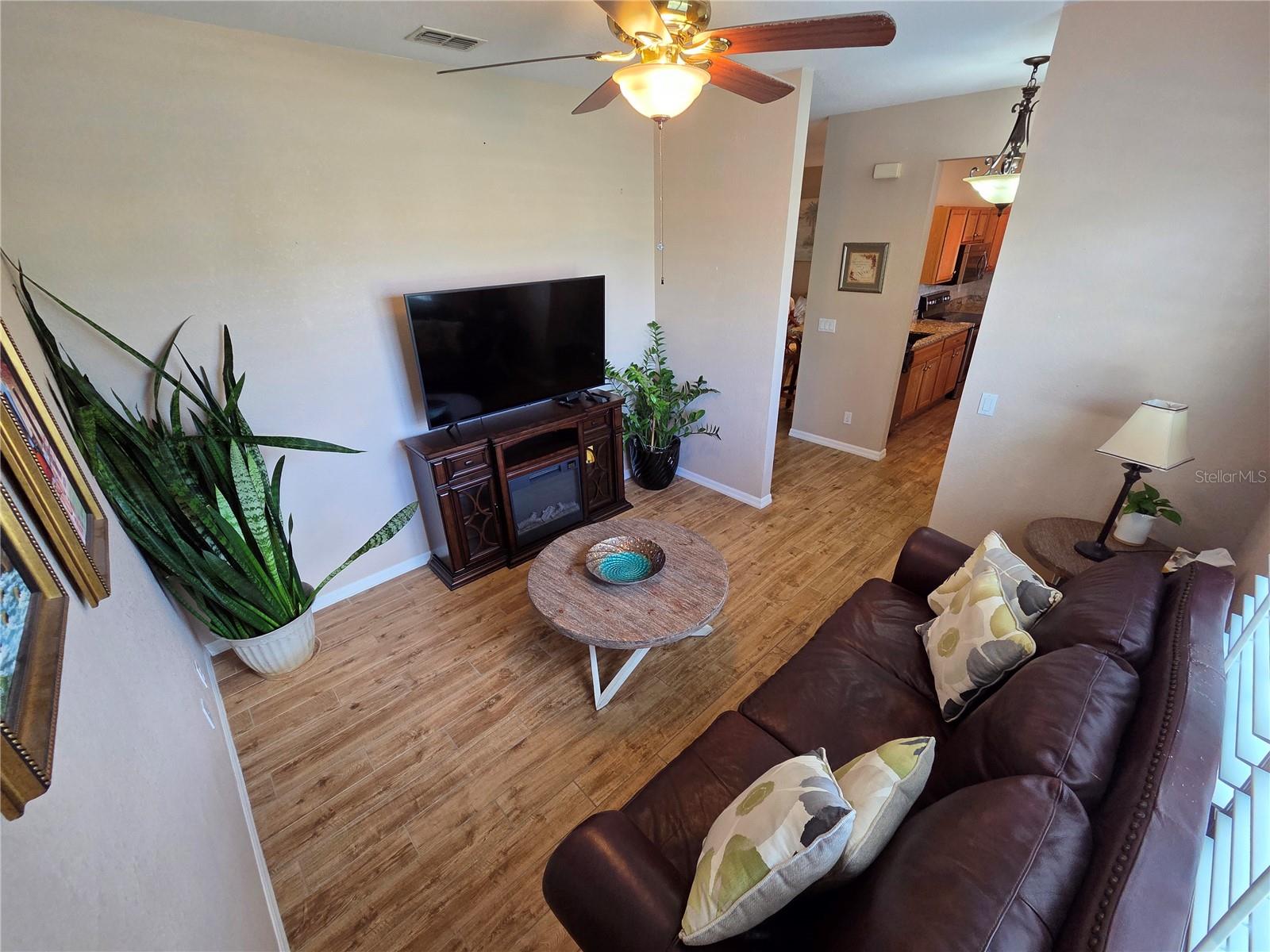 KING S GATE SEC 04 - Residential Lease