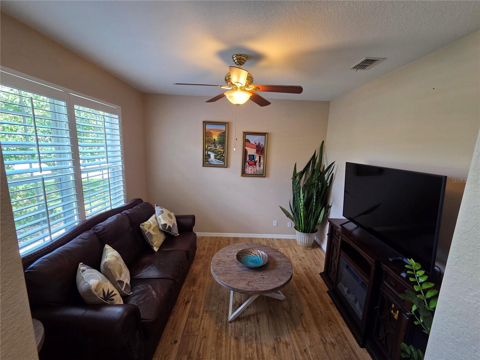 KING S GATE SEC 04 - Residential Lease