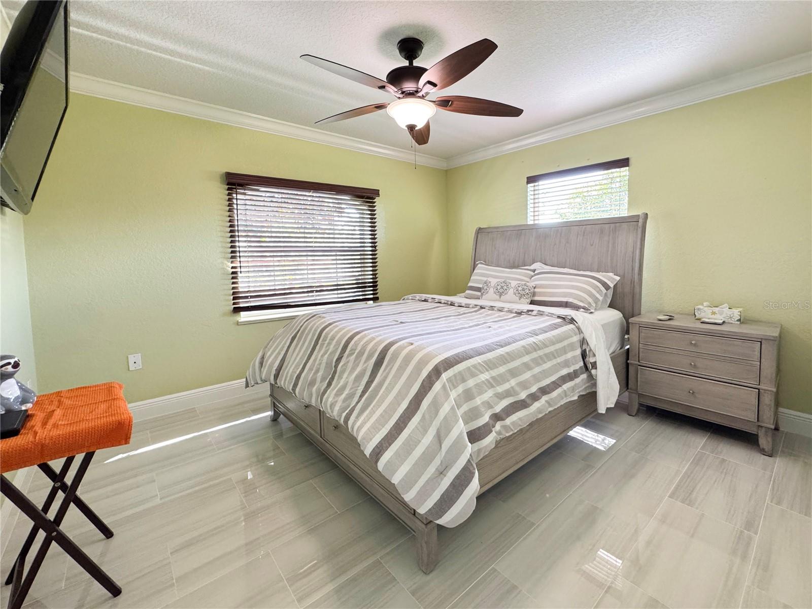 SUN N LAKE - Residential