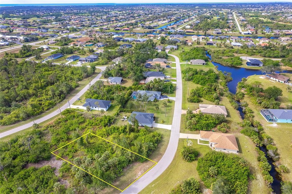 Photo of 161 Crevalle Road, Rotonda West, FL 33947 (MLS # D6140559)