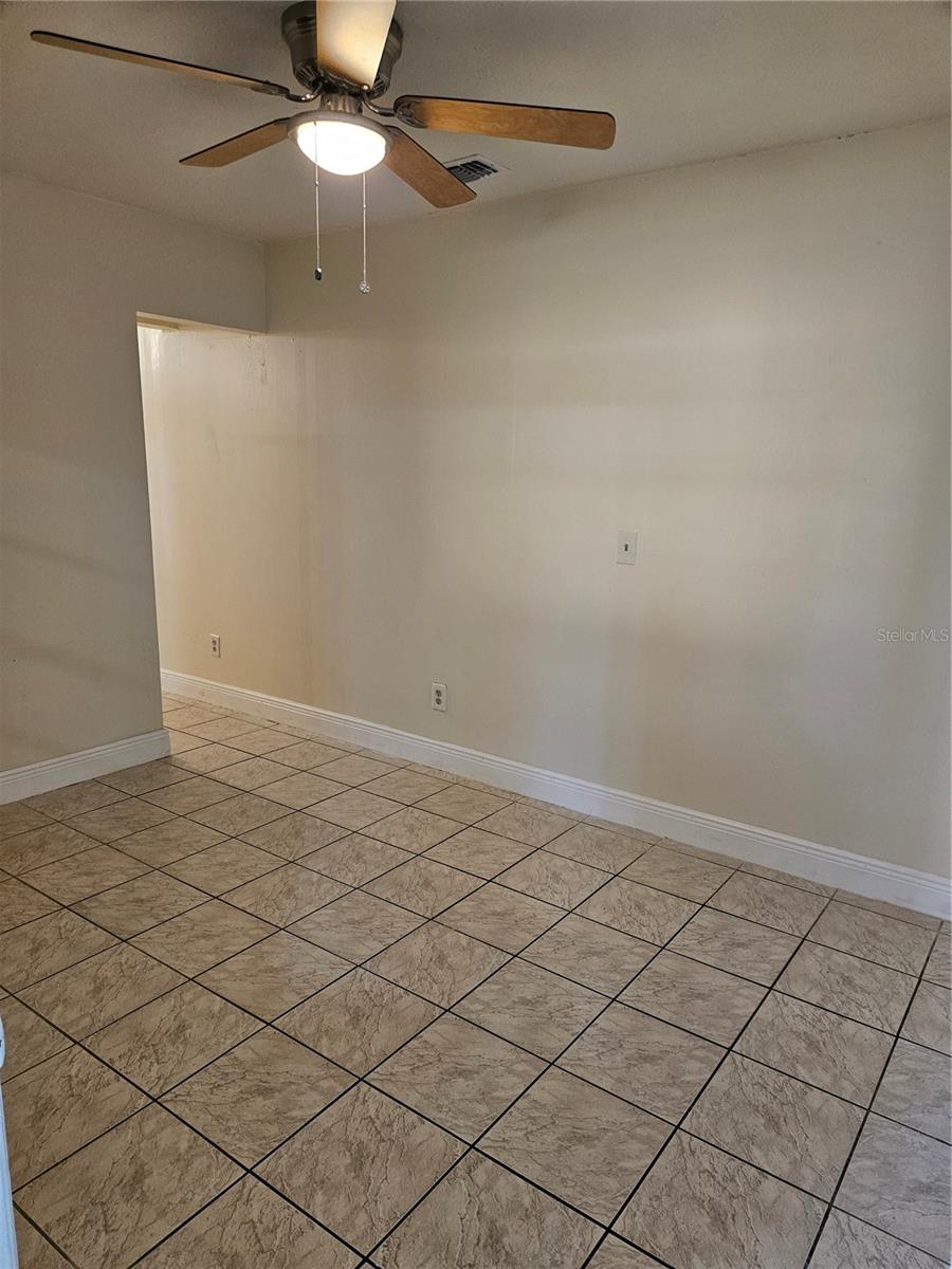 LEE BEL PARK - Residential Income