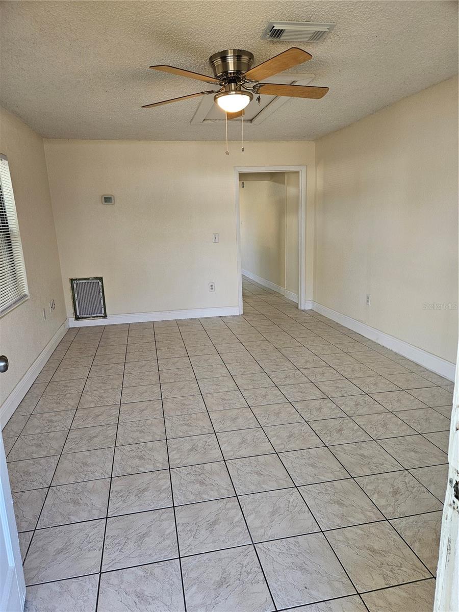 LEE BEL PARK - Residential Income