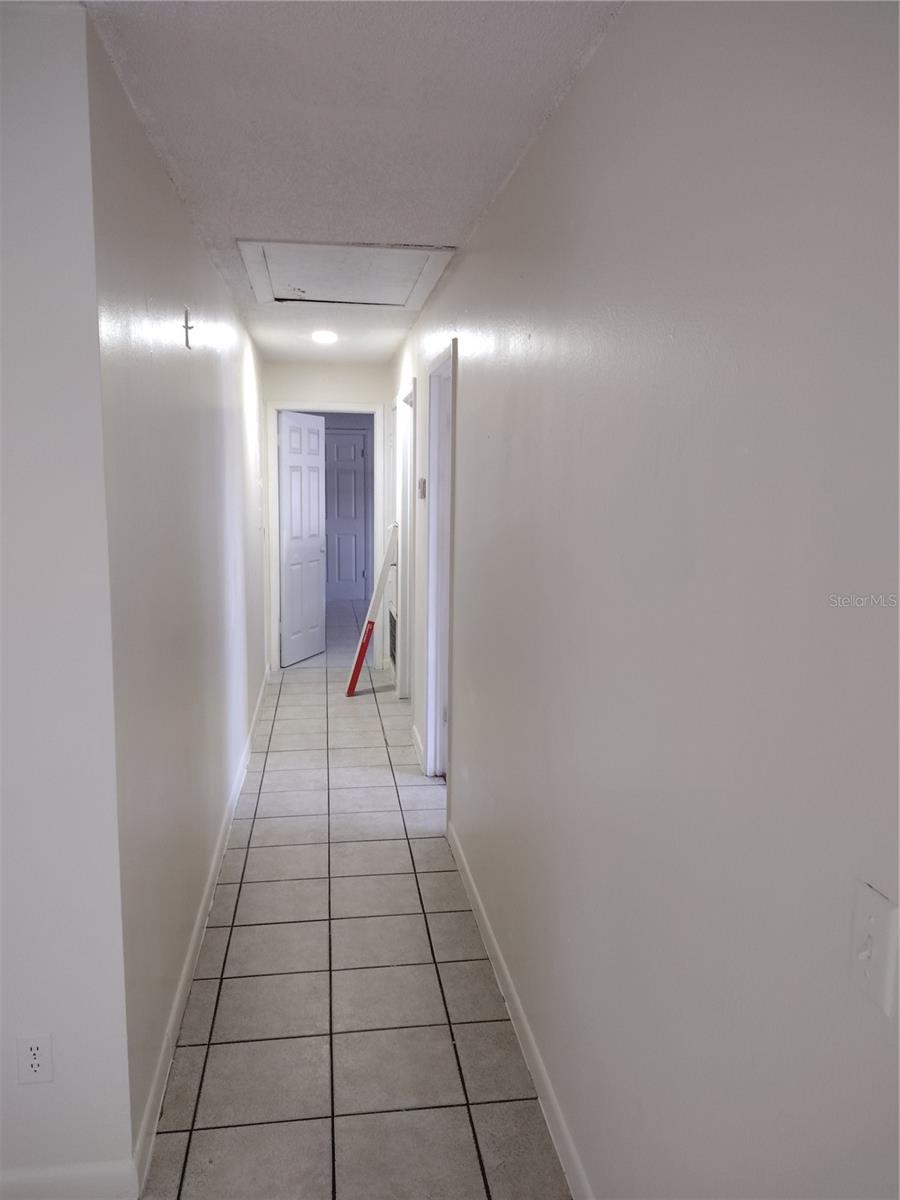 LEE BEL PARK - Residential Income