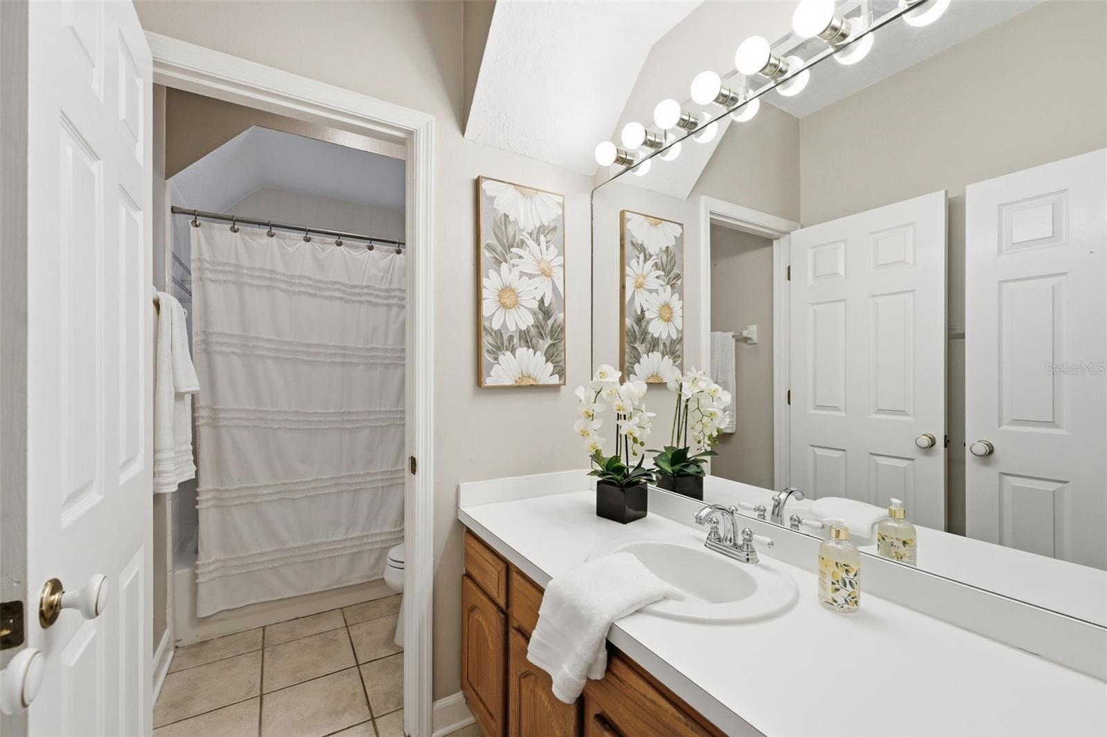 GLEN EAGLE UNIT 1 - Residential