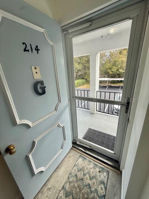 2060 MARILYN STREET 214