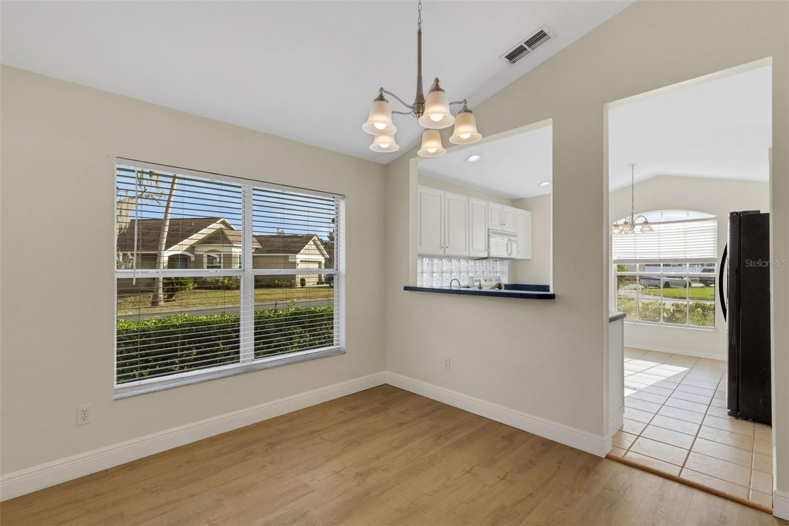 RIDGEWOOD POINTE - Residential