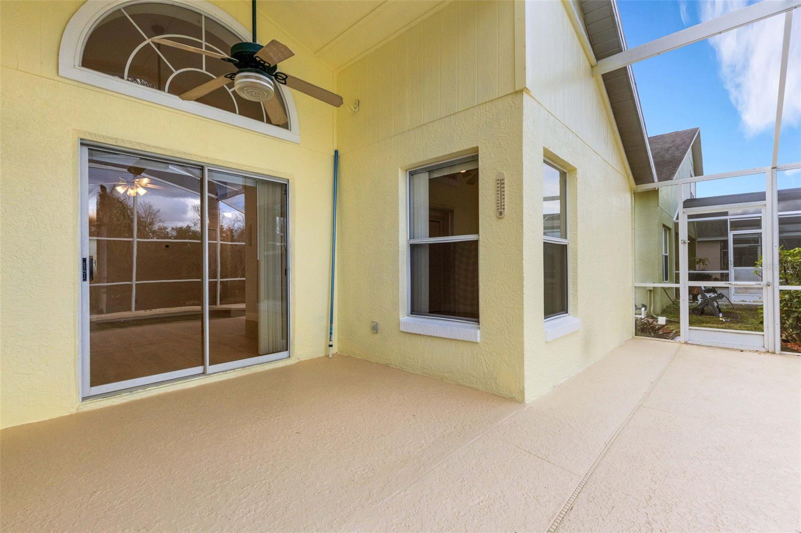 RIDGEWOOD POINTE - Residential