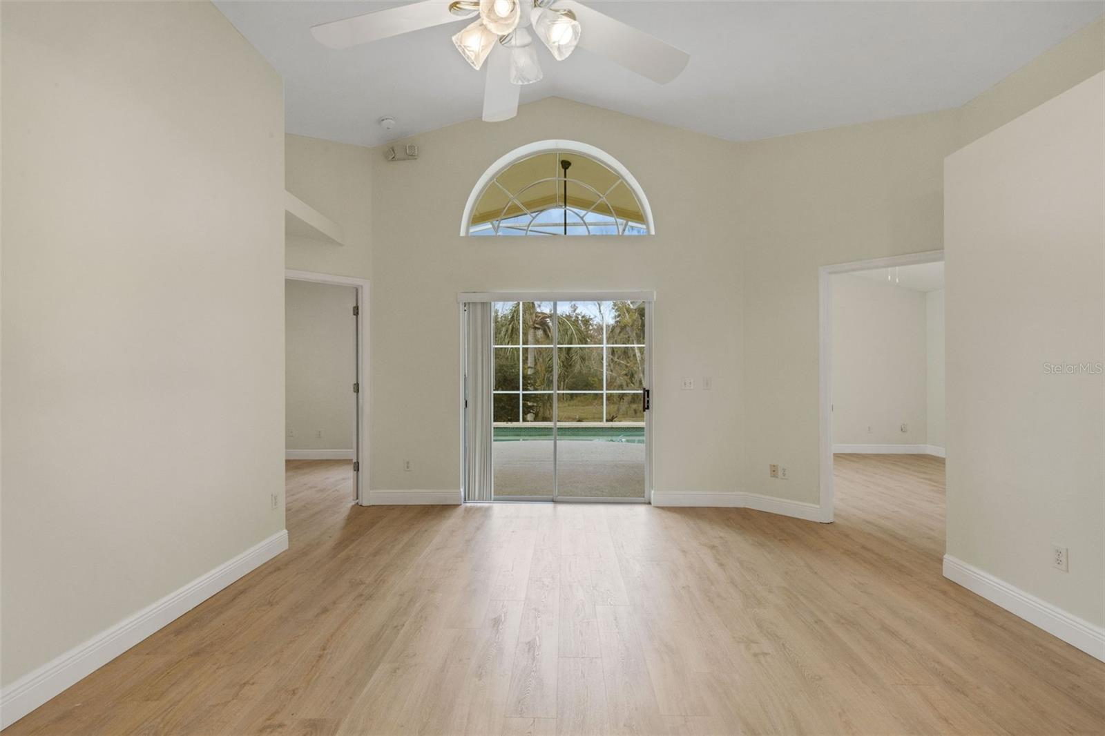 RIDGEWOOD POINTE - Residential