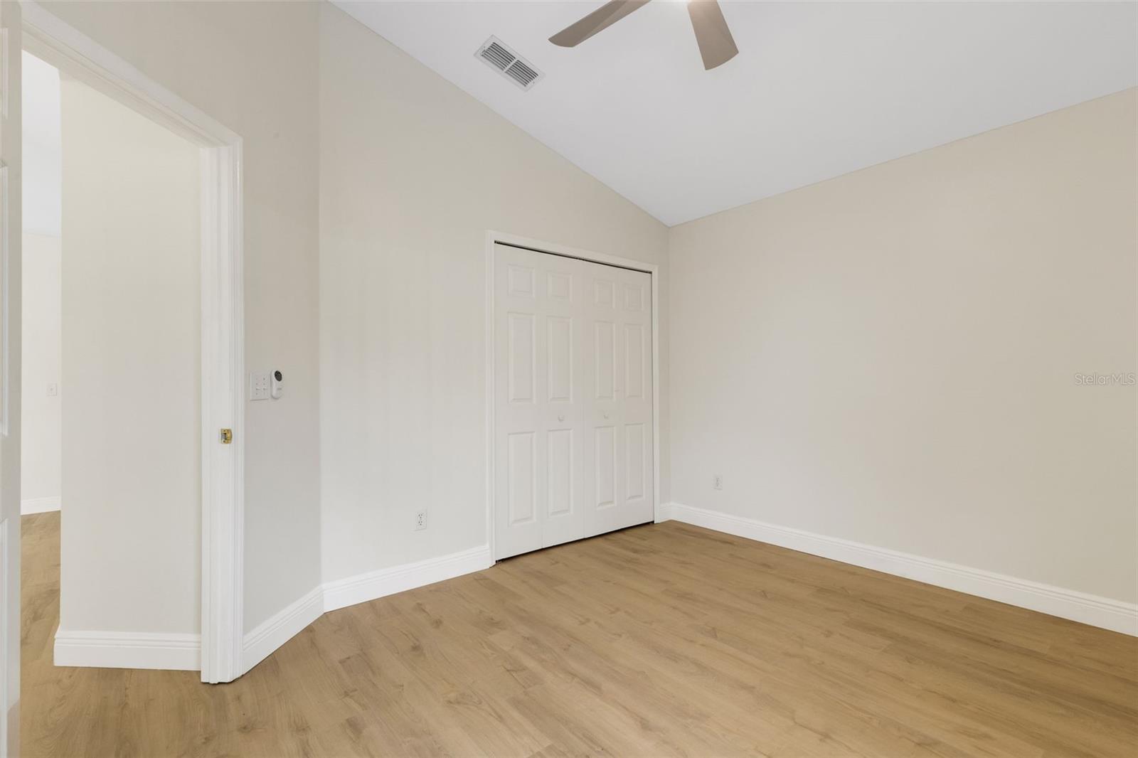 RIDGEWOOD POINTE - Residential