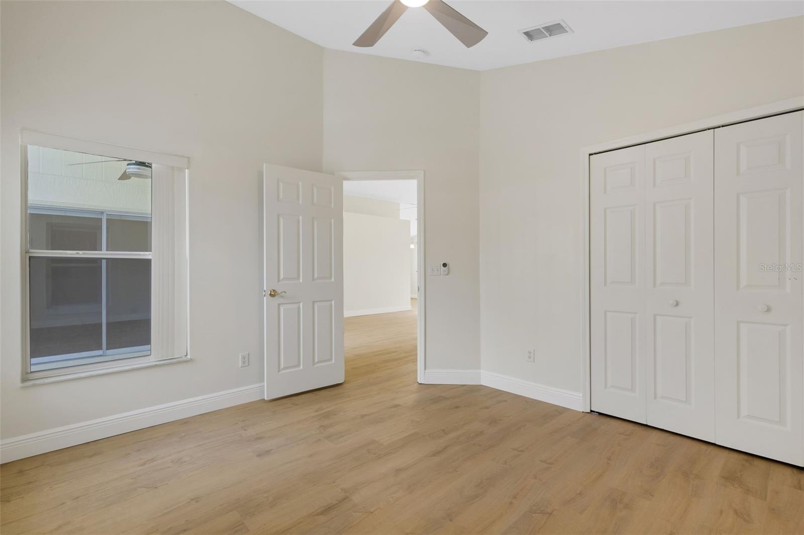 RIDGEWOOD POINTE - Residential