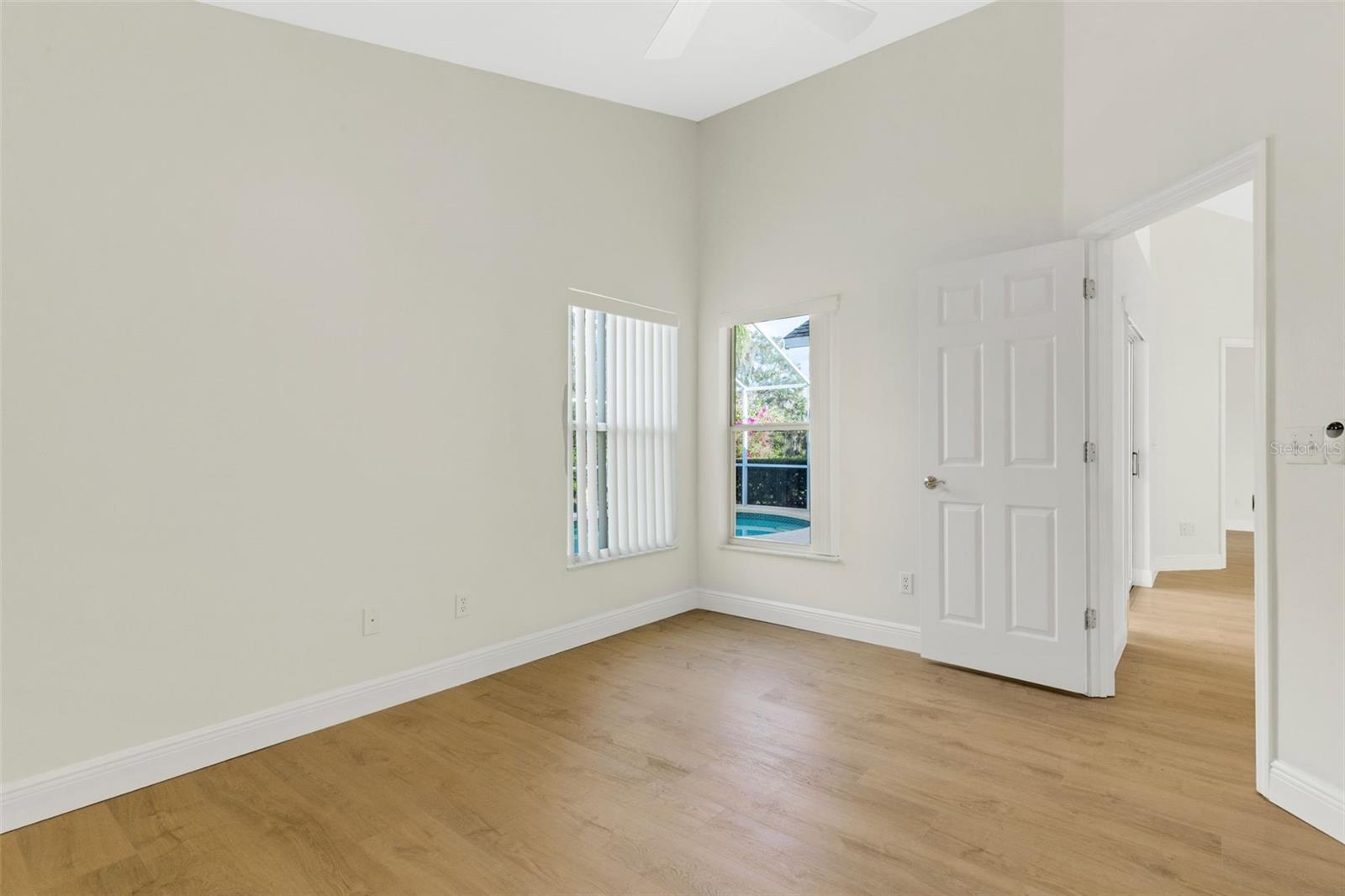 RIDGEWOOD POINTE - Residential