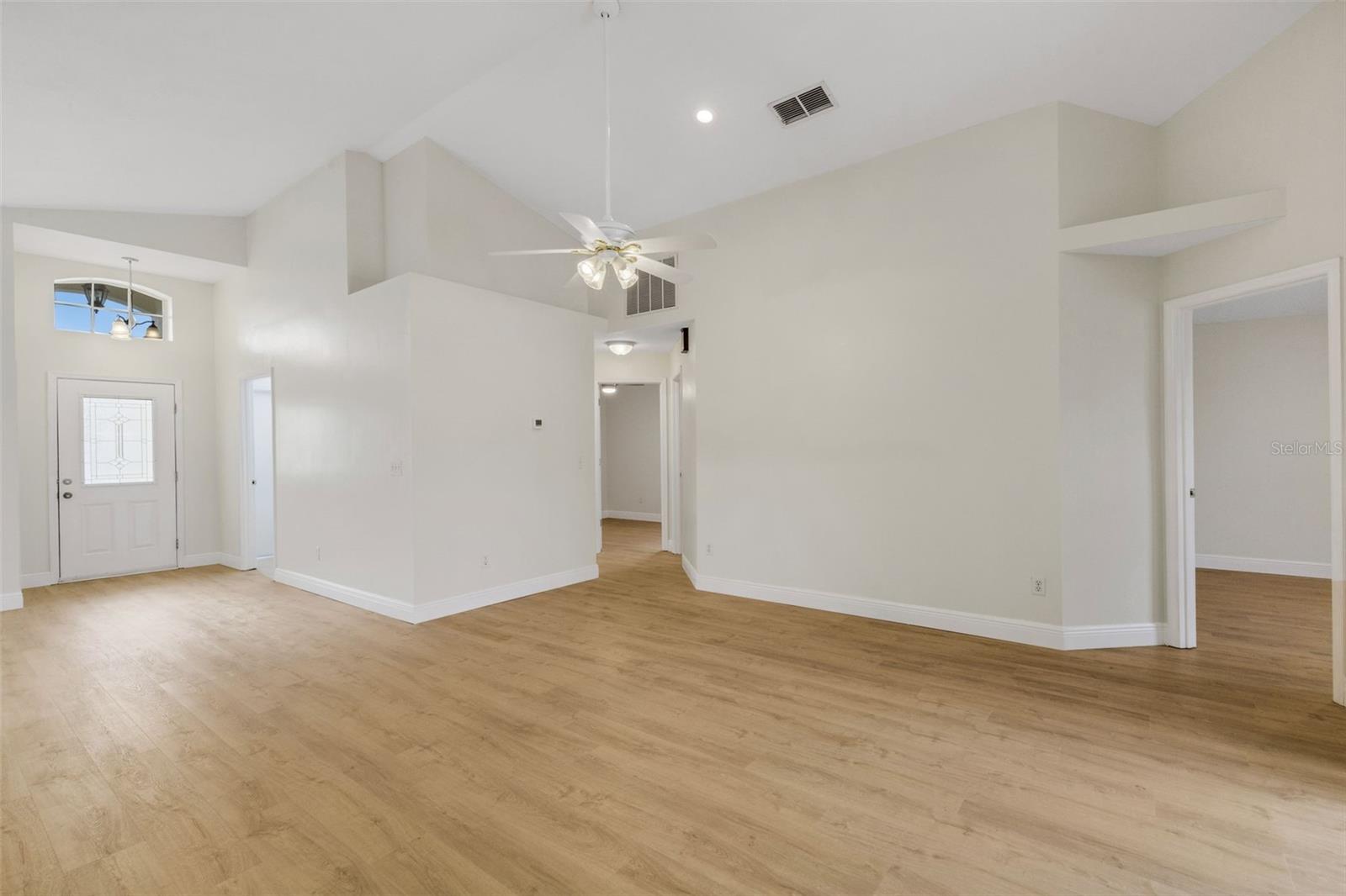 RIDGEWOOD POINTE - Residential