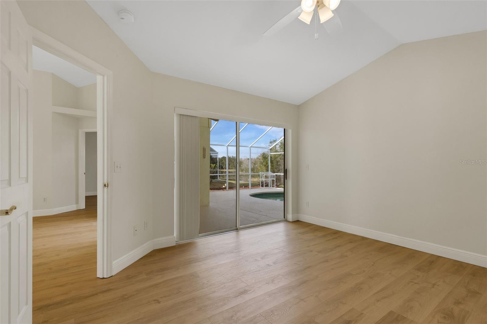 RIDGEWOOD POINTE - Residential