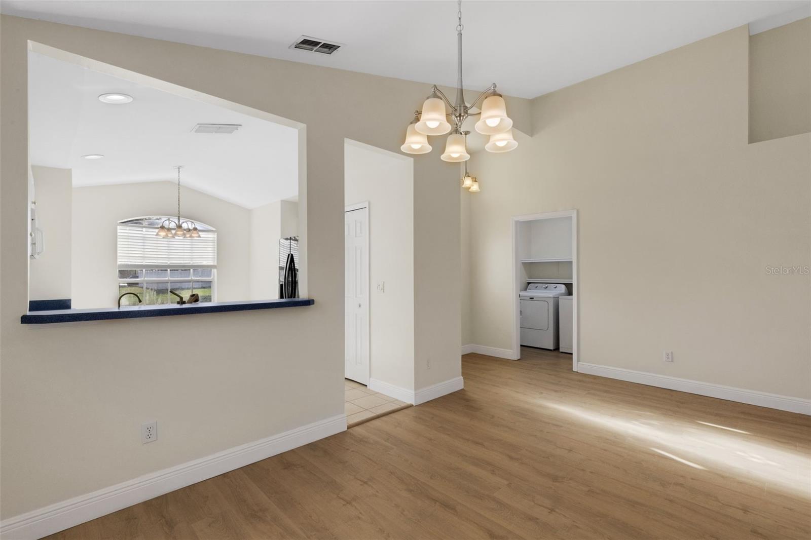 RIDGEWOOD POINTE - Residential